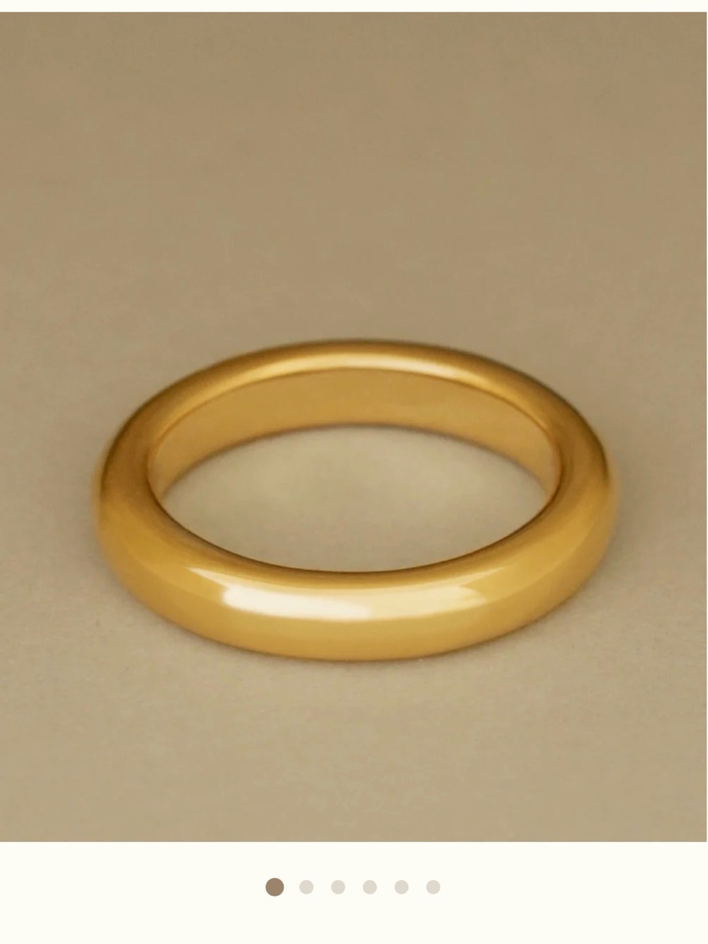 Classic Smooth 18k Yellow Gold